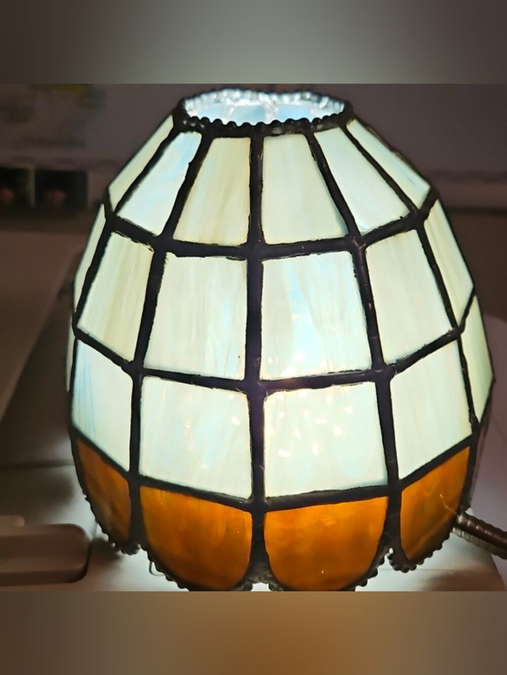 Tiffany Style Stained Glass Panel Light Candle Lamp Shade Vintage